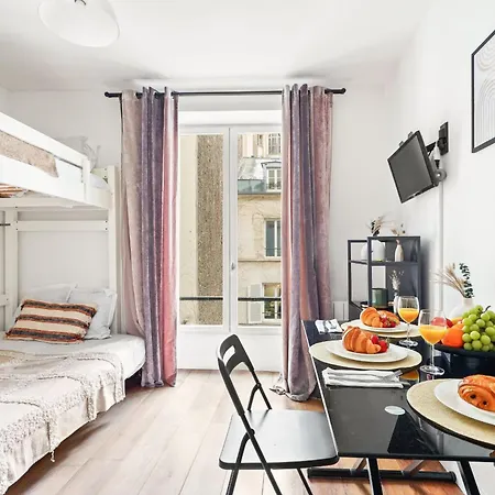 Bnbnova - Cozy Near Eiffel Tower & Invalides * Paris
