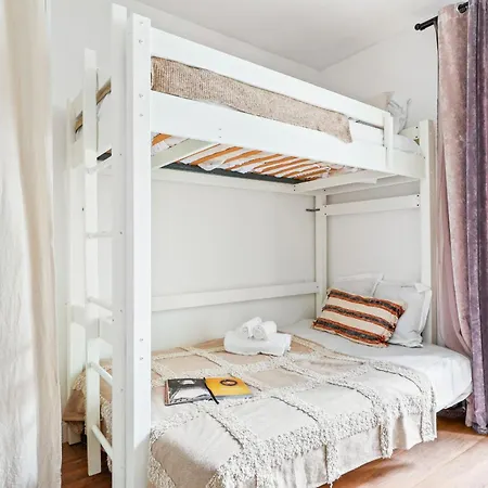 Bnbnova - Cozy Near Eiffel Tower & Invalides Paris