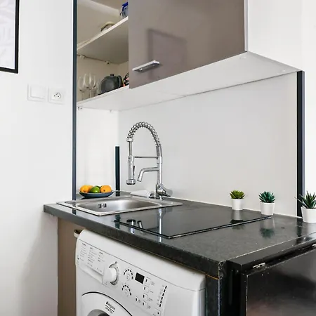 Lejlighed Bnbnova - Cozy Near Eiffel Tower & Invalides Paris